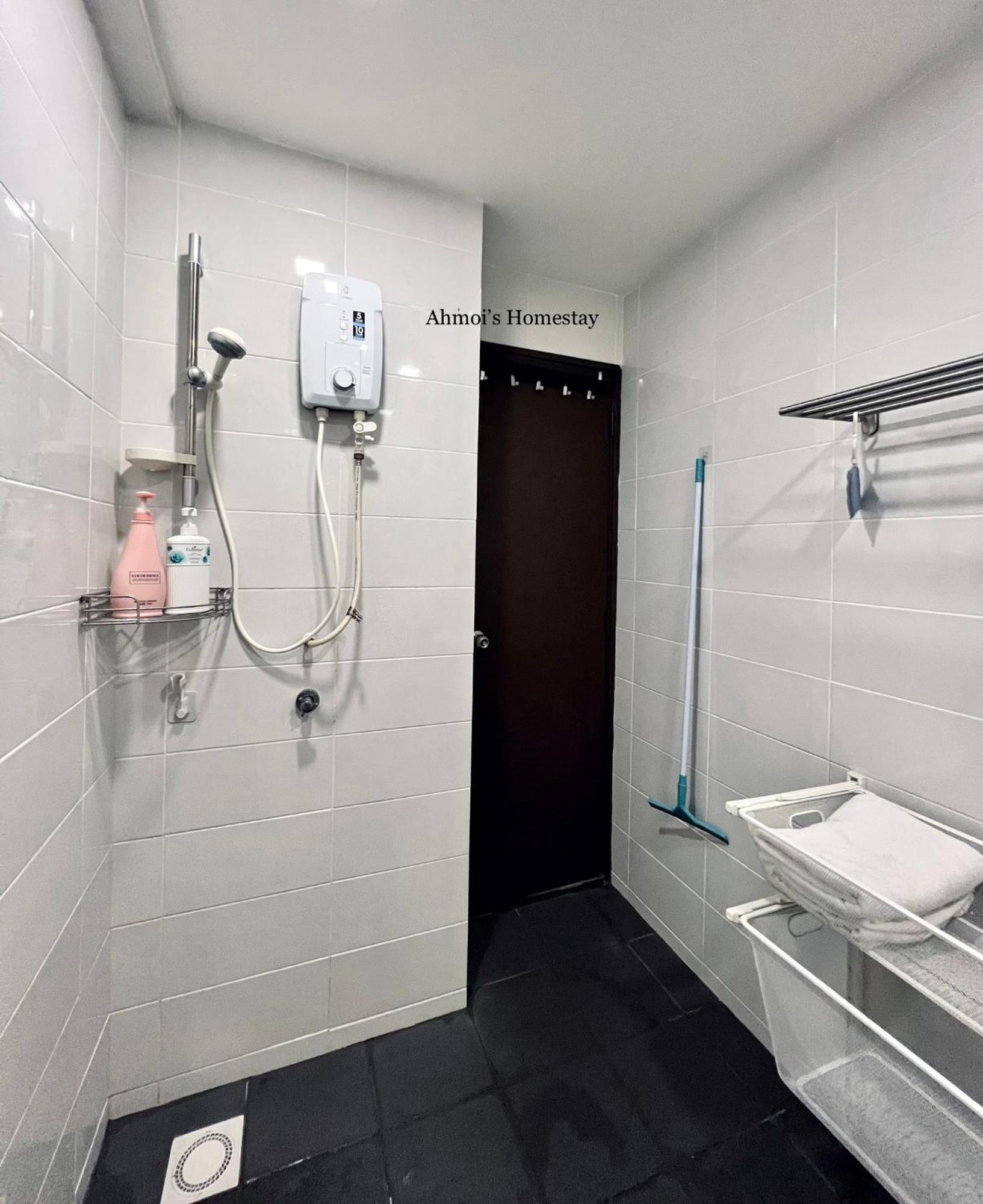 Cozy Style 2 Pax 名宿 - Landmark Residence 2- Free Wi-Fi, Free Parking, Youtube Kajang Exterior photo