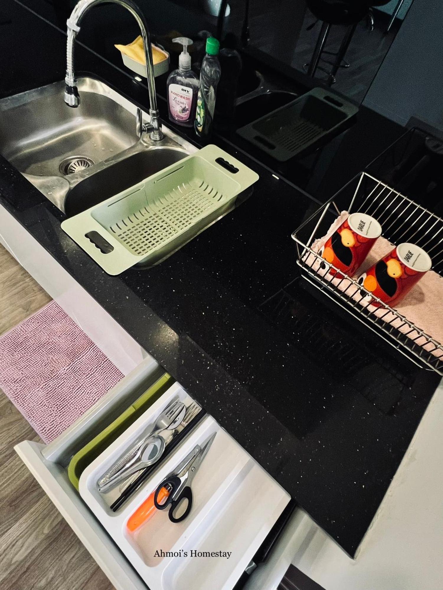 Cozy Style 2 Pax 名宿 - Landmark Residence 2- Free Wi-Fi, Free Parking, Youtube Kajang Exterior photo